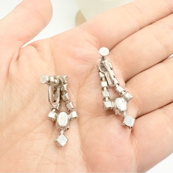 Vintage Clear Crystal Rhinestone Dainty Dangles Necklace Earrings Sets - Picture 10 of 11